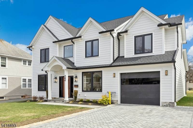 32 Garibaldi St, Bernardsville Boro, NJ 07924
