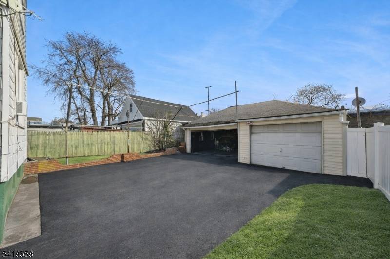 611-613 Jefferson Ave, Elizabeth City, NJ 07201