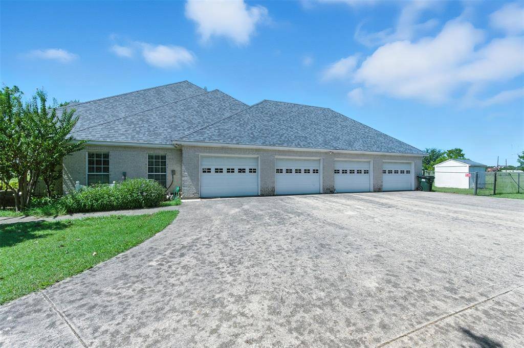 131 Bear Path Trail, Fort Worth, TX 76126