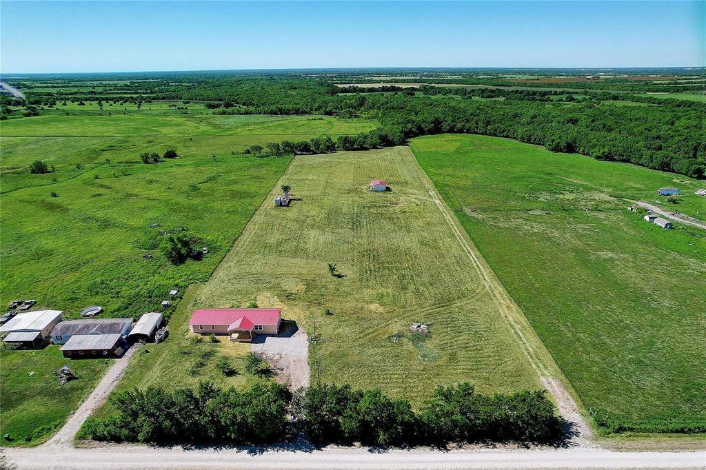 4021 County Road 4805, Ladonia, TX 75449