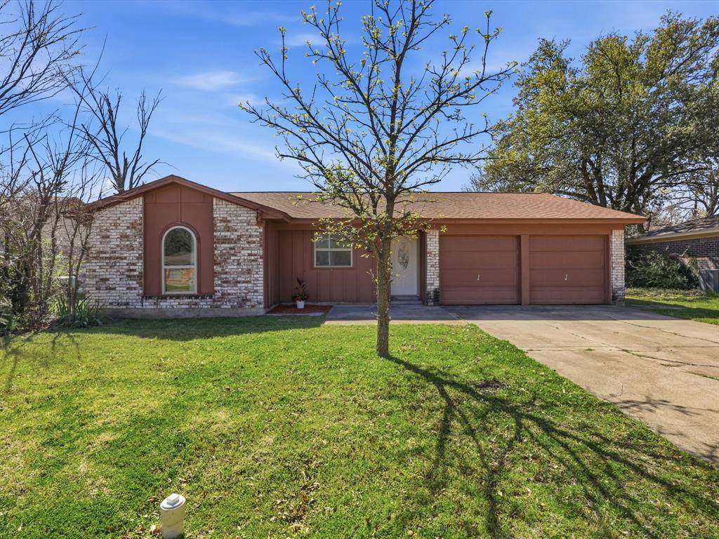 3228 Hummingbird Lane, Denton, TX 76209