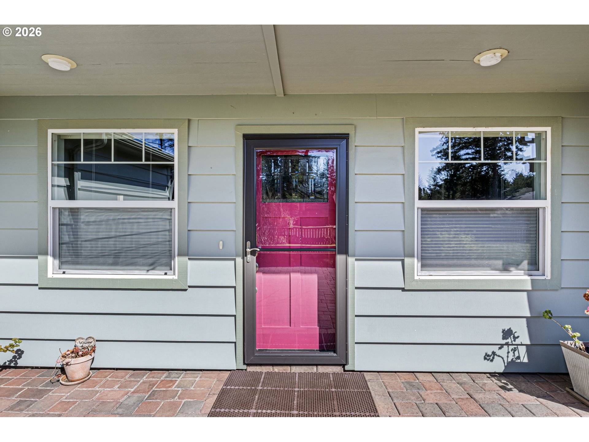 1155 12TH CT SE, Bandon, OR 97411