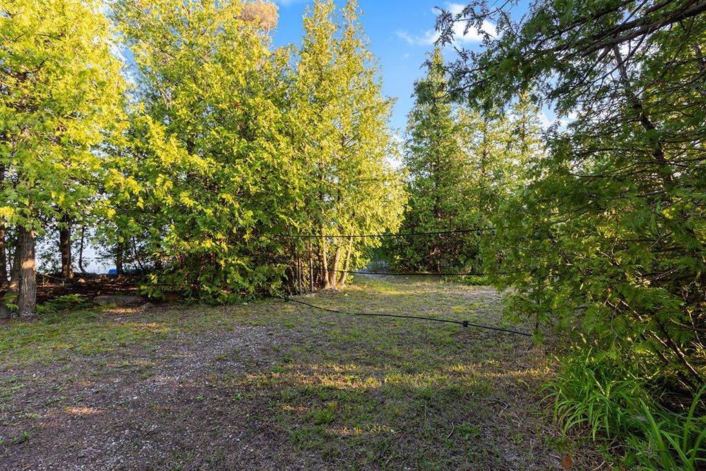 403 Eagle RD, Northern Bruce Peninsula, ON N0H 2R0