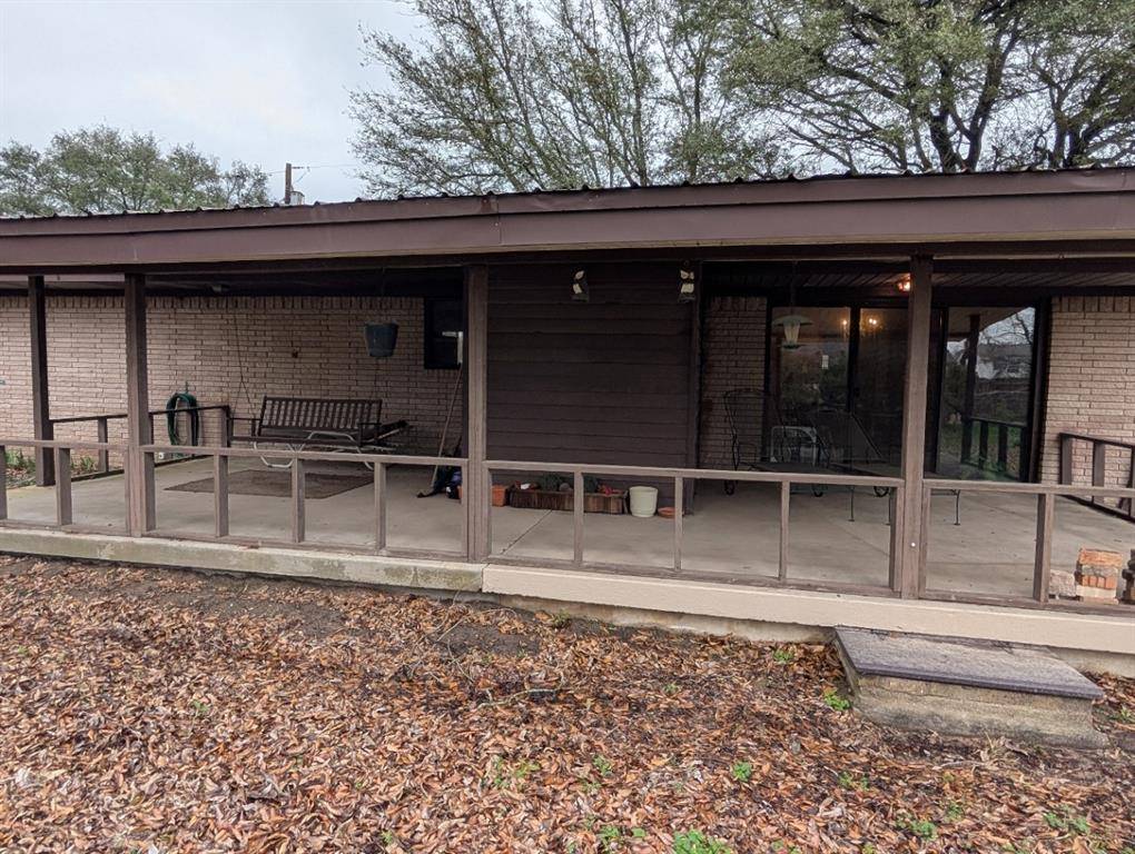111 Maxine Street, Mineola, TX 75773