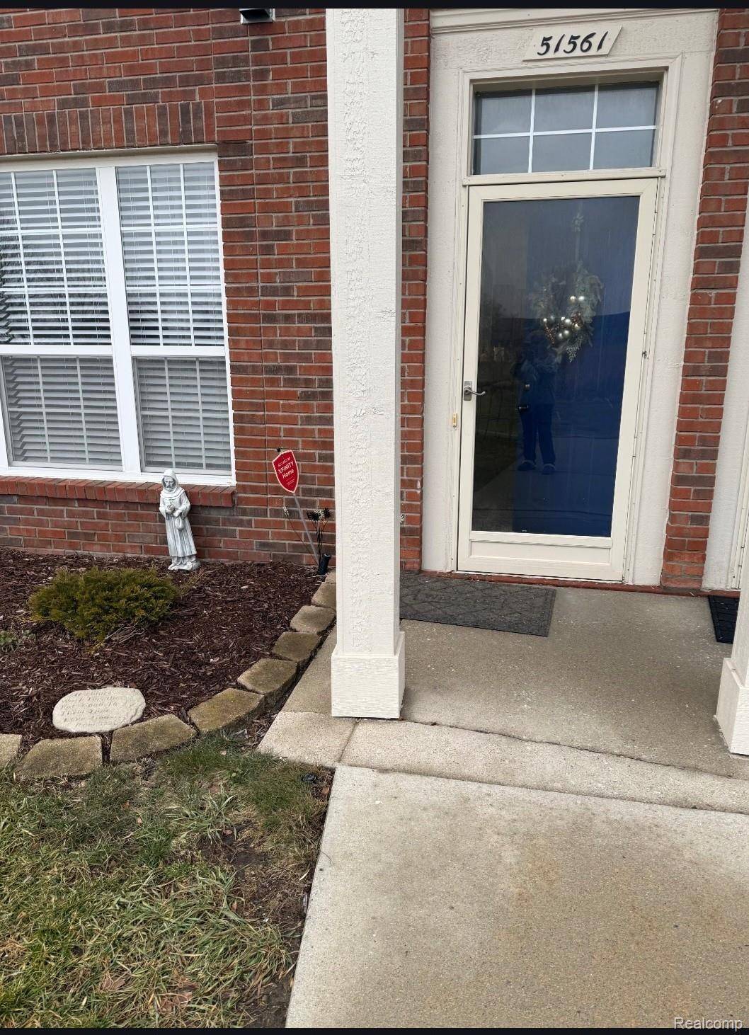 51561 Stern LN #147, Chesterfield Township, MI 48051