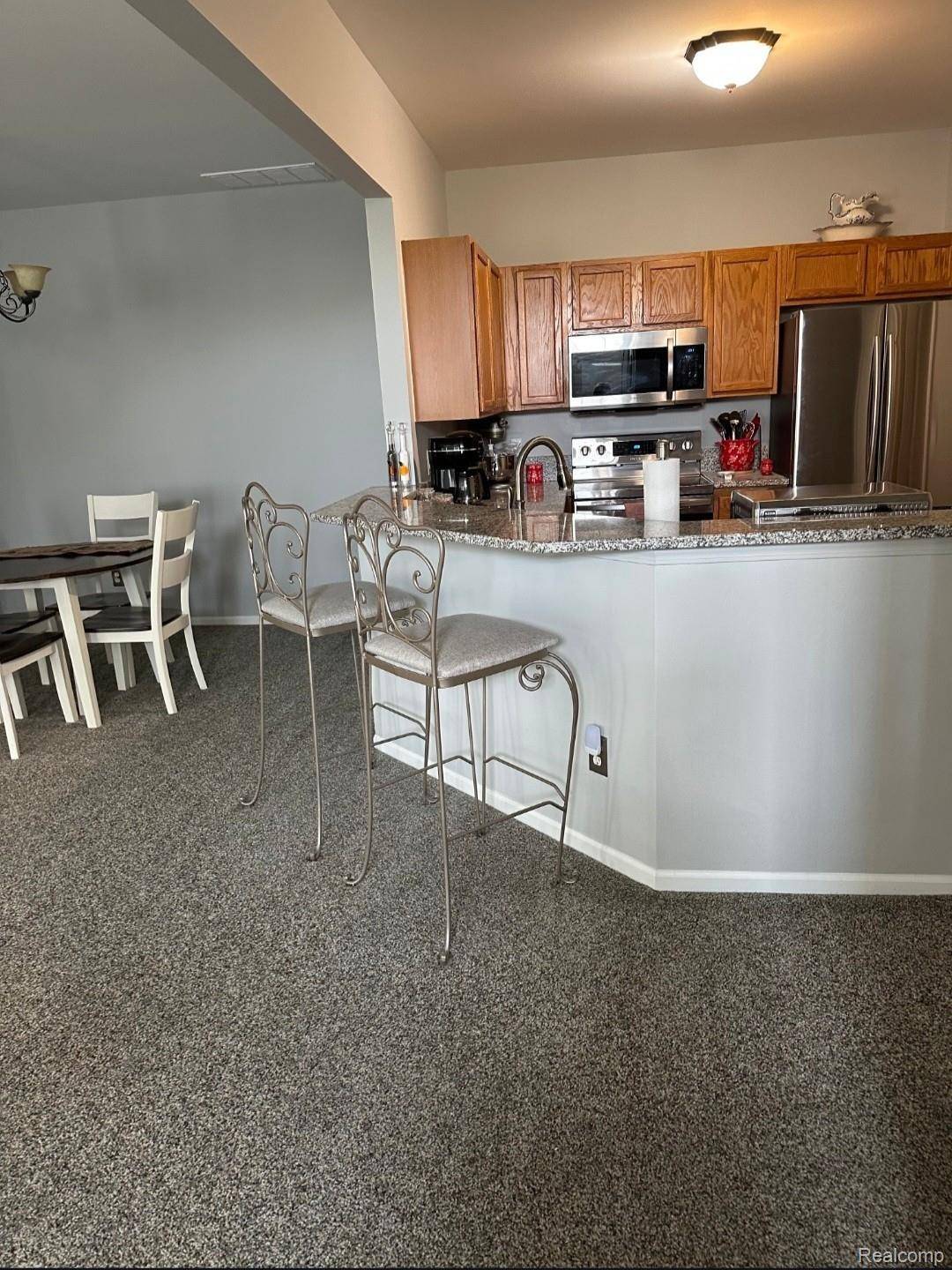 51561 Stern LN #147, Chesterfield Township, MI 48051