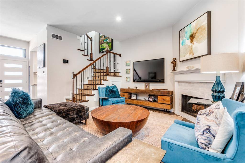 4126 Avondale Avenue #D, Dallas, TX 75219