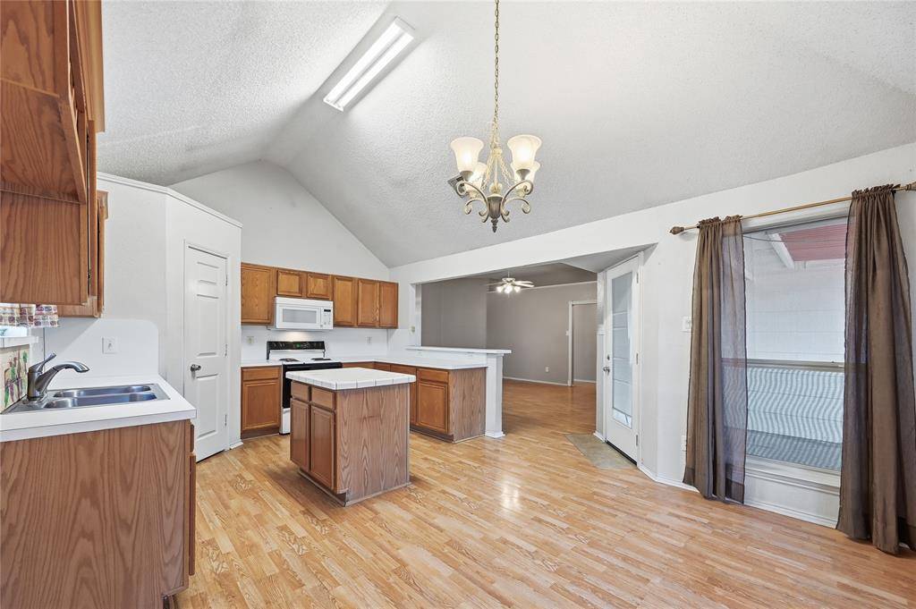 3095 Wildflower Way, Rockwall, TX 75032