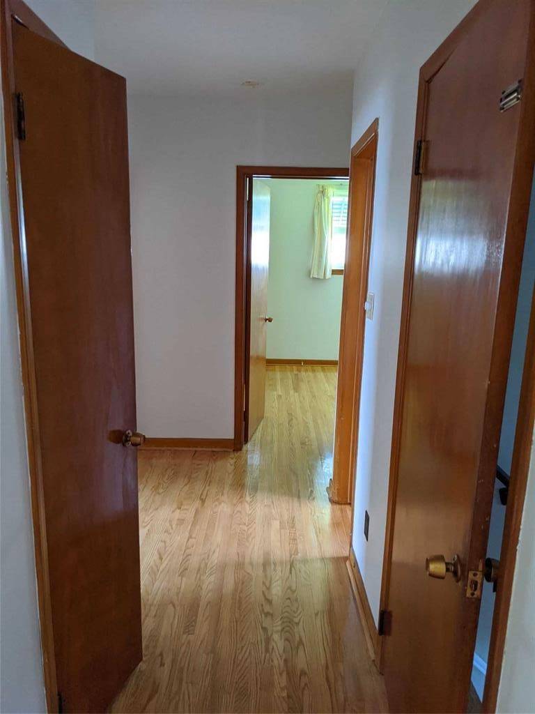 147 Pandora CIR #Upper, Toronto E09, ON M1H 1V8