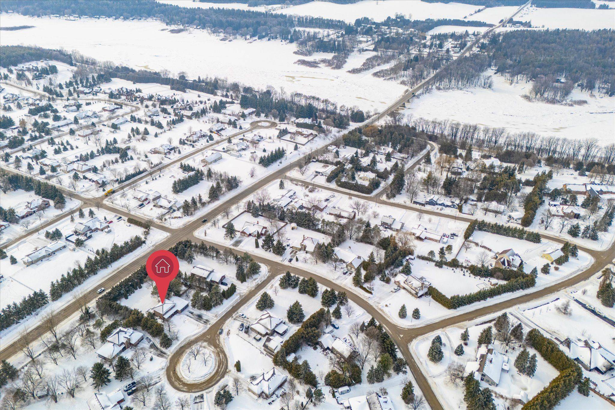 4 Sargent BLVD, Centre Wellington, ON N0B 1J0