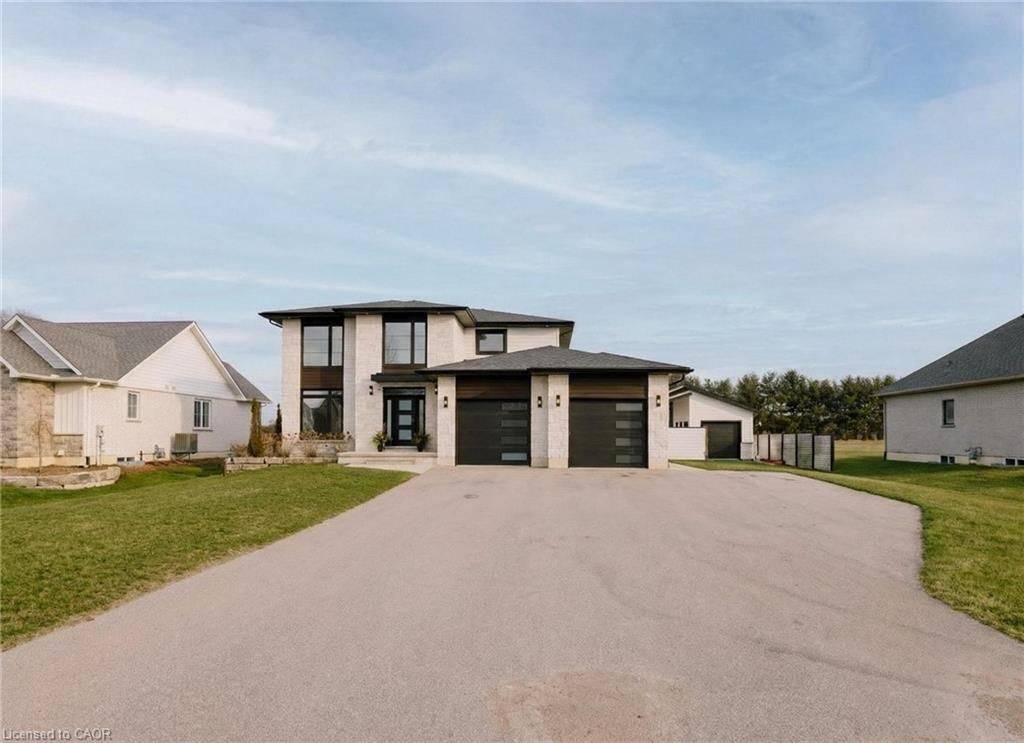 8476 Imperial RD, Malahide, ON N5H 2R2