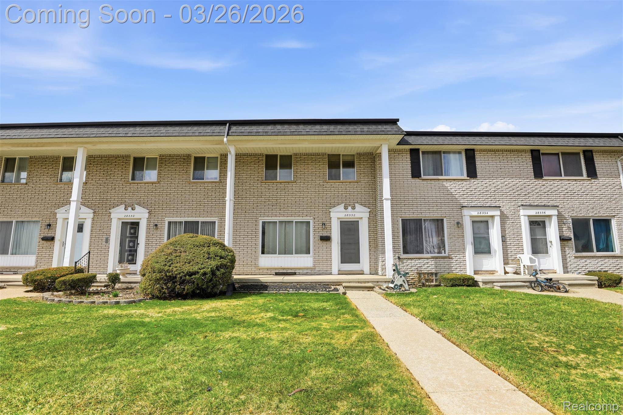 28332 Universal DR #148, Warren, MI 48092