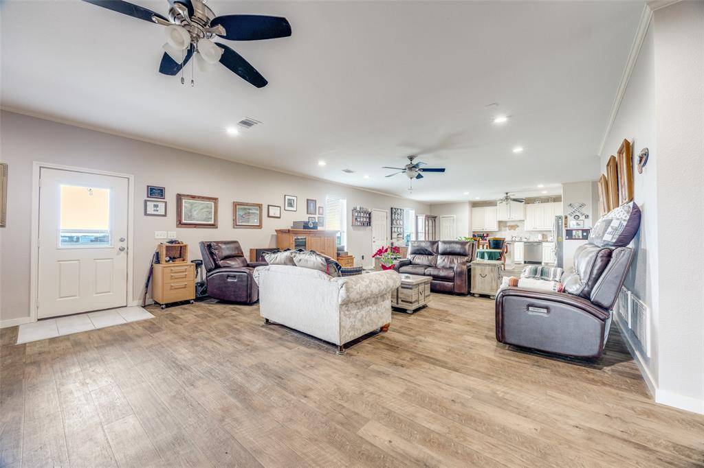 1750 Ethel Cemetery Road, Collinsville, TX 76233