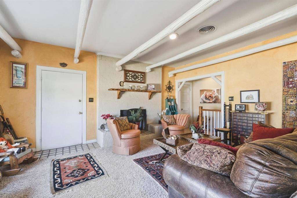 225 E Breckenridge Street, Albany, TX 76430