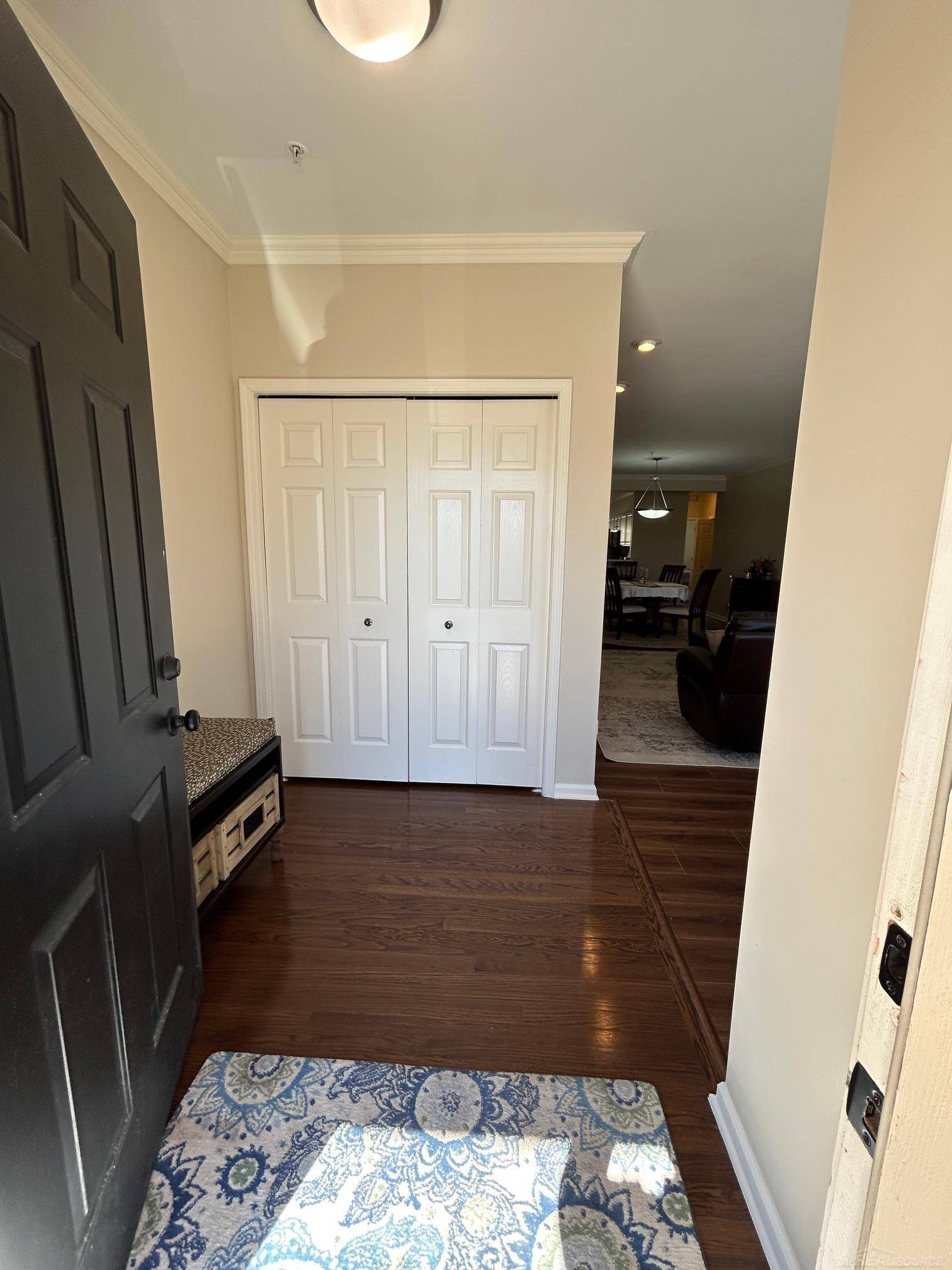 3135 camden DR, Troy, MI 48084