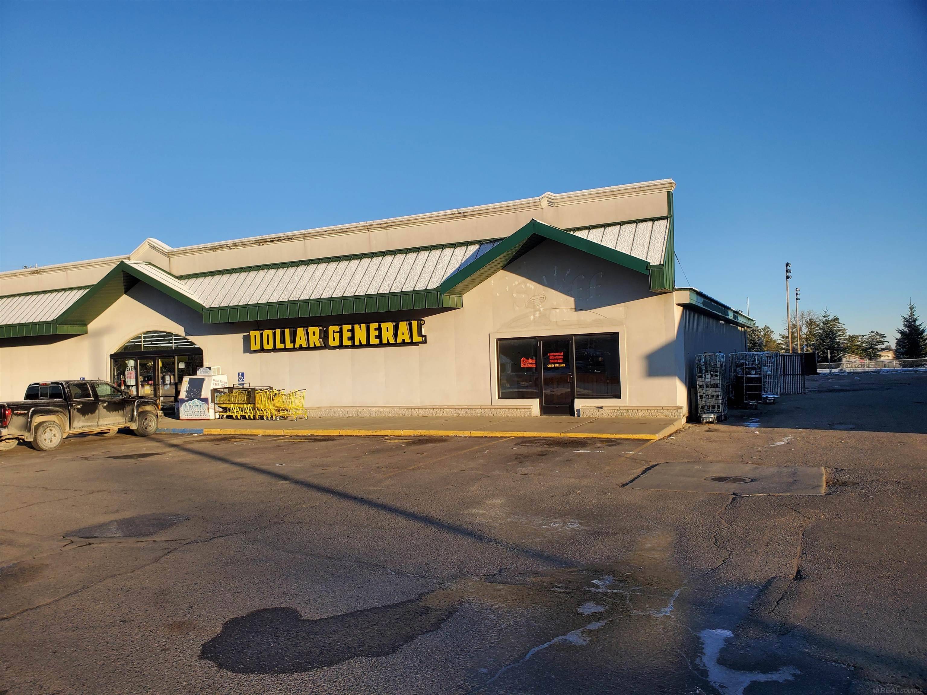 4448 Main ST, Brown City, MI 48416