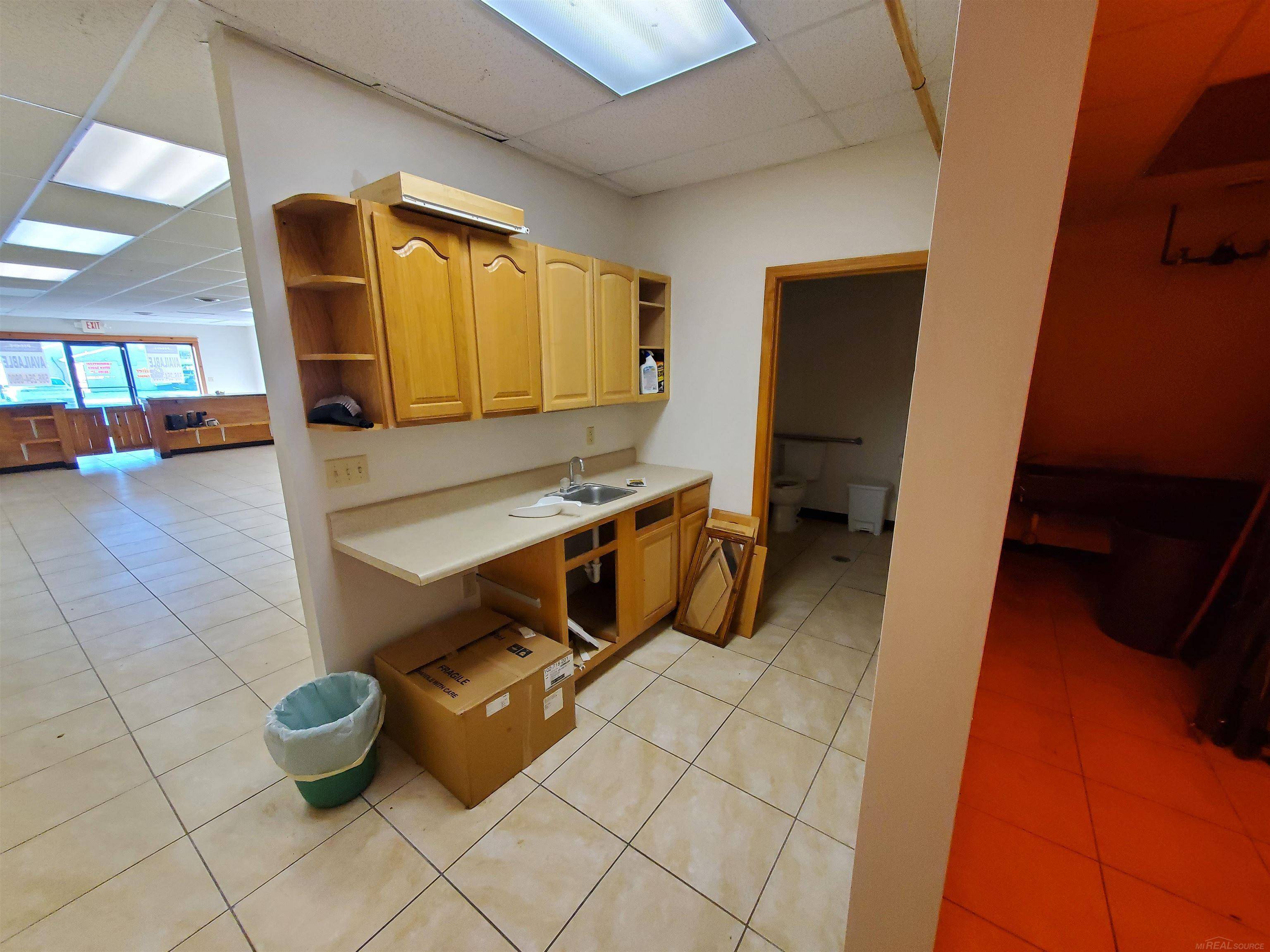 4448 Main ST, Brown City, MI 48416