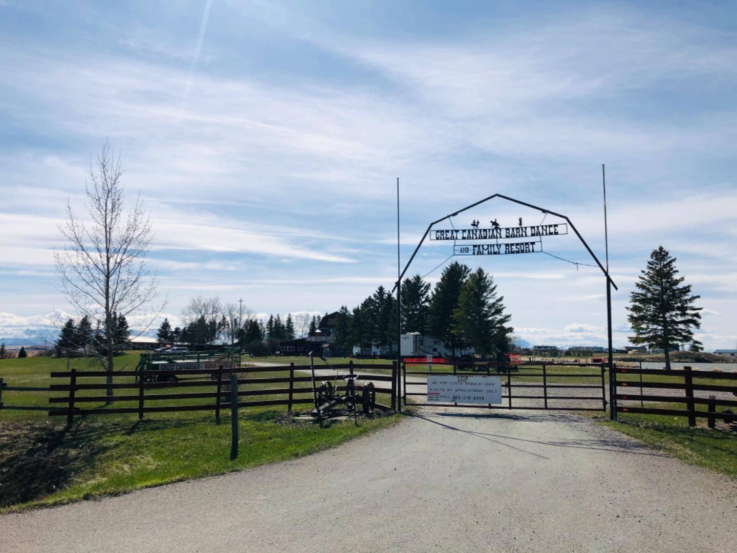45056 Range Road 275, Hill Spring, AB T0K 1E0