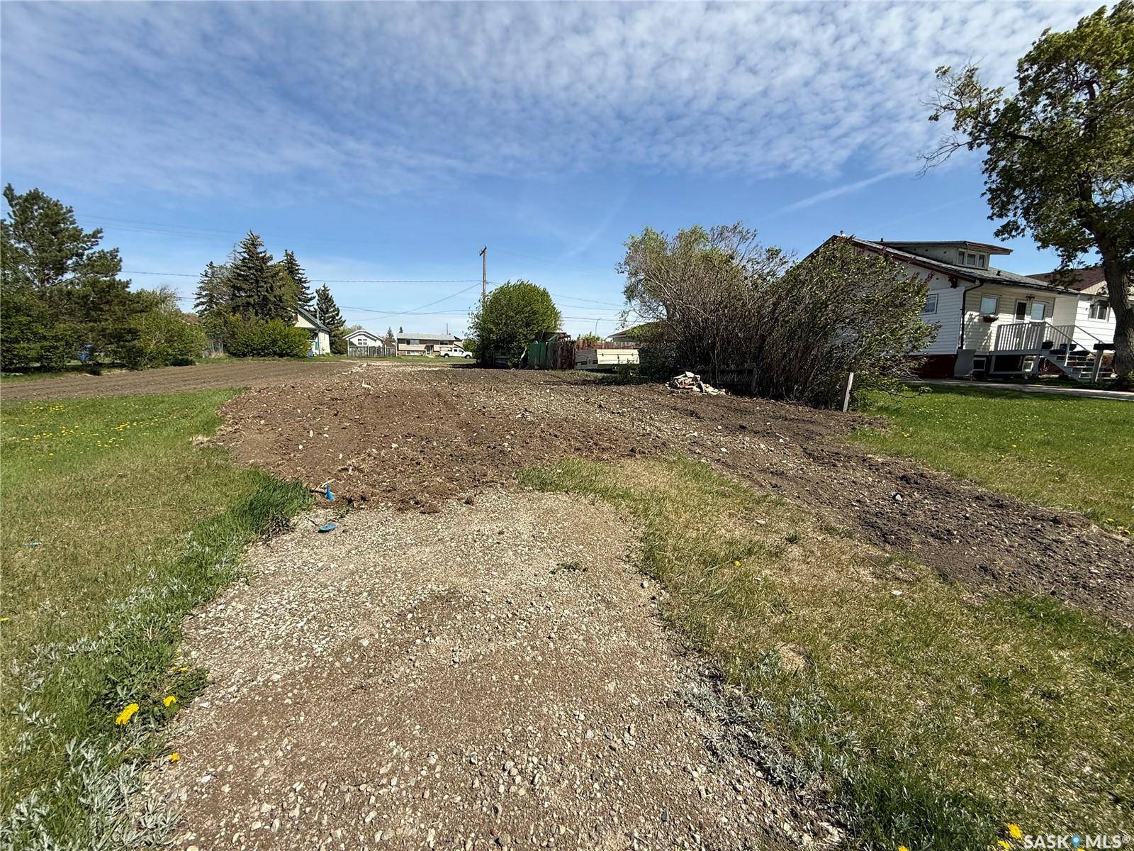 2047 Connaught STREET, Regina, SK S4T 4T8