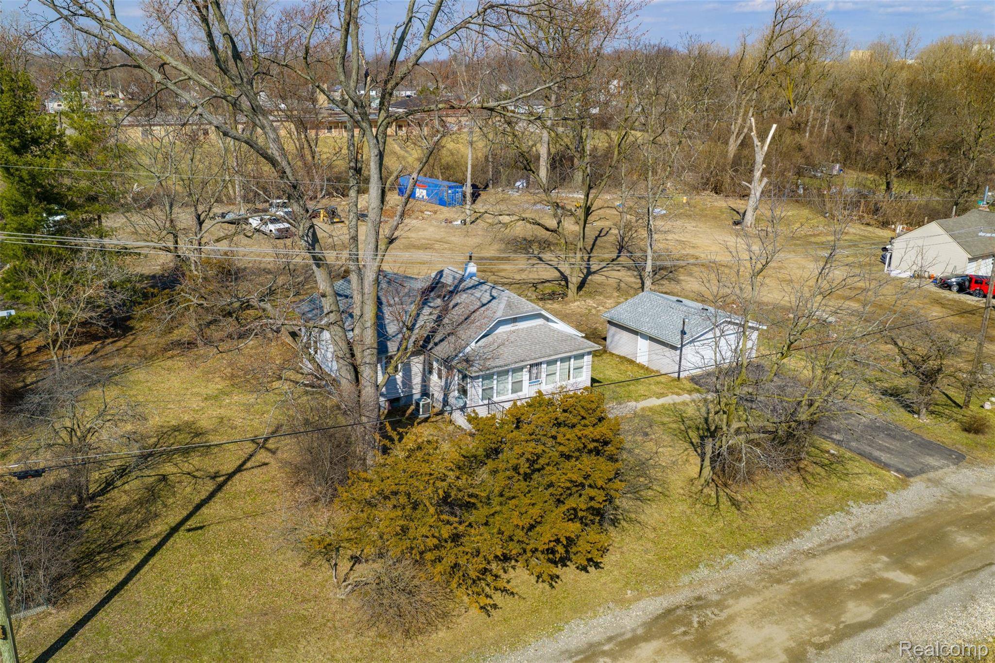 424 Fremont ST, Bloomfield Hills, MI 48302