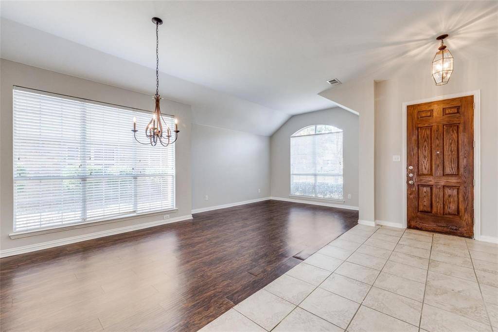 2771 Waterway Drive, Grand Prairie, TX 75054