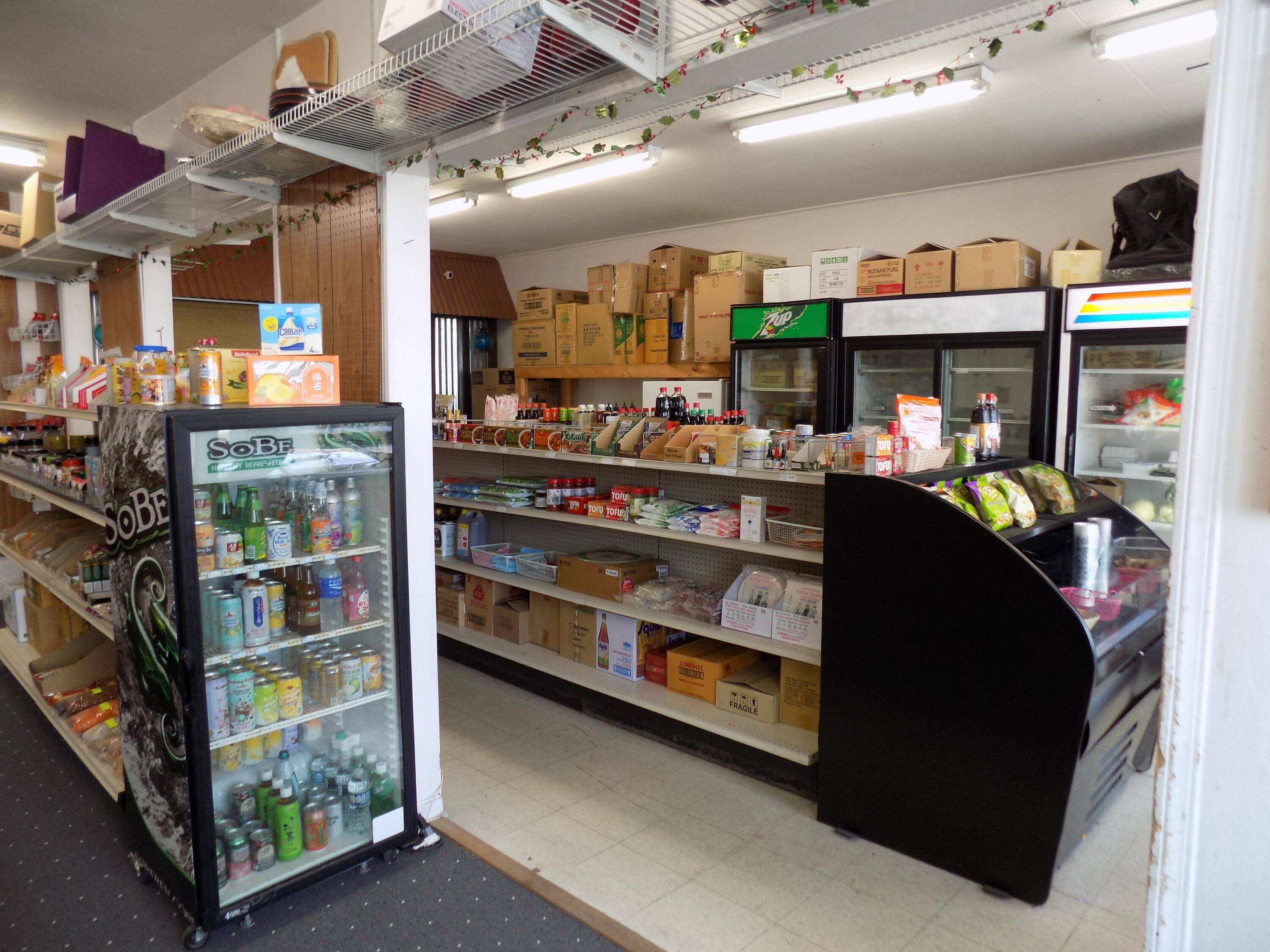 114 E Ferry ST, Berrien Springs Vllg, MI 49103