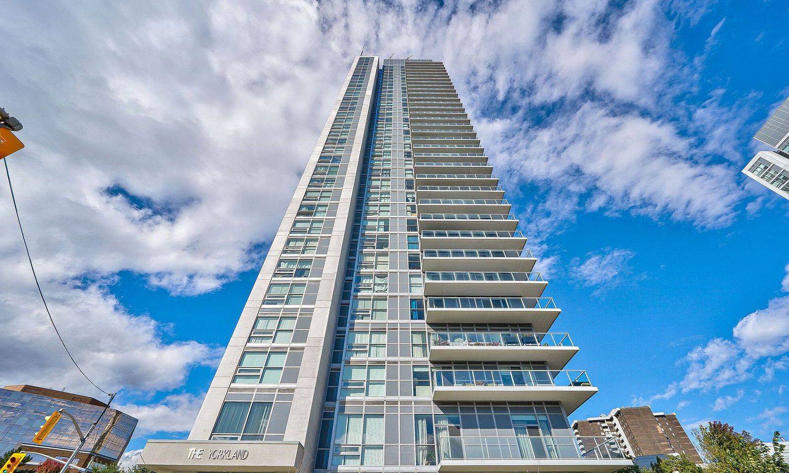 275 Yorkland RD S #2904, Toronto C15, ON M2J 0B4