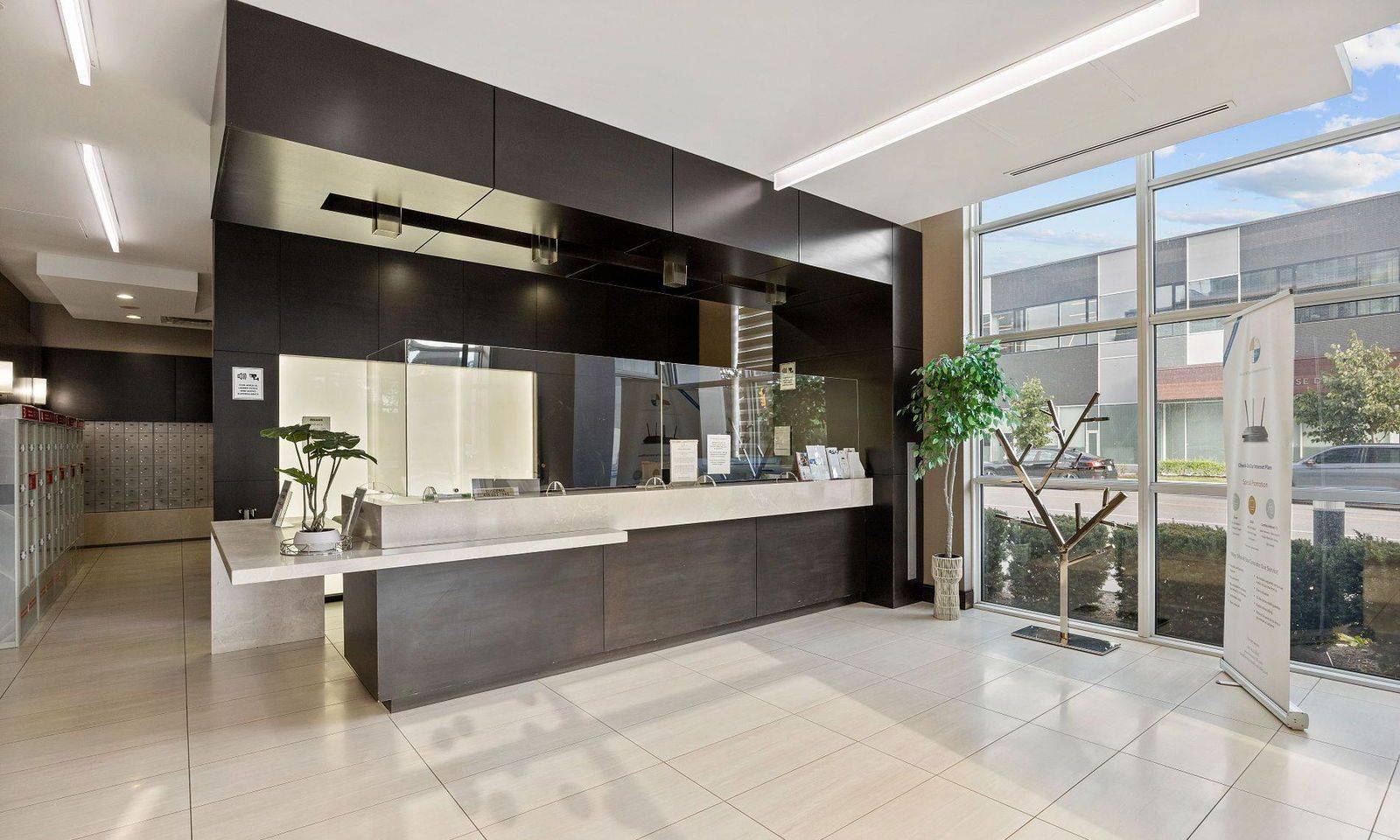 275 Yorkland RD S #2904, Toronto C15, ON M2J 0B4