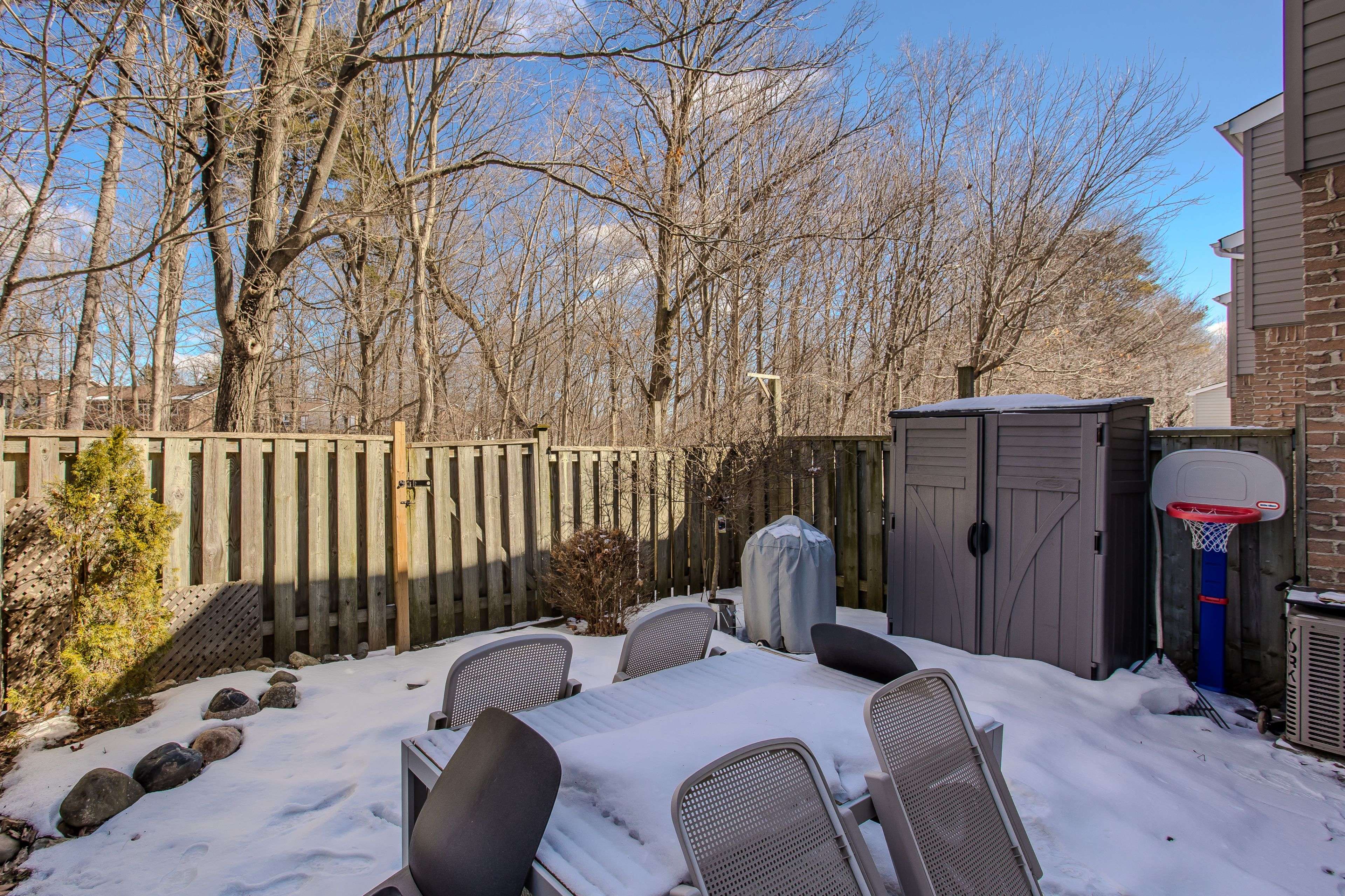 2050 Upper Middle RD #168, Burlington, ON L7P 3R9