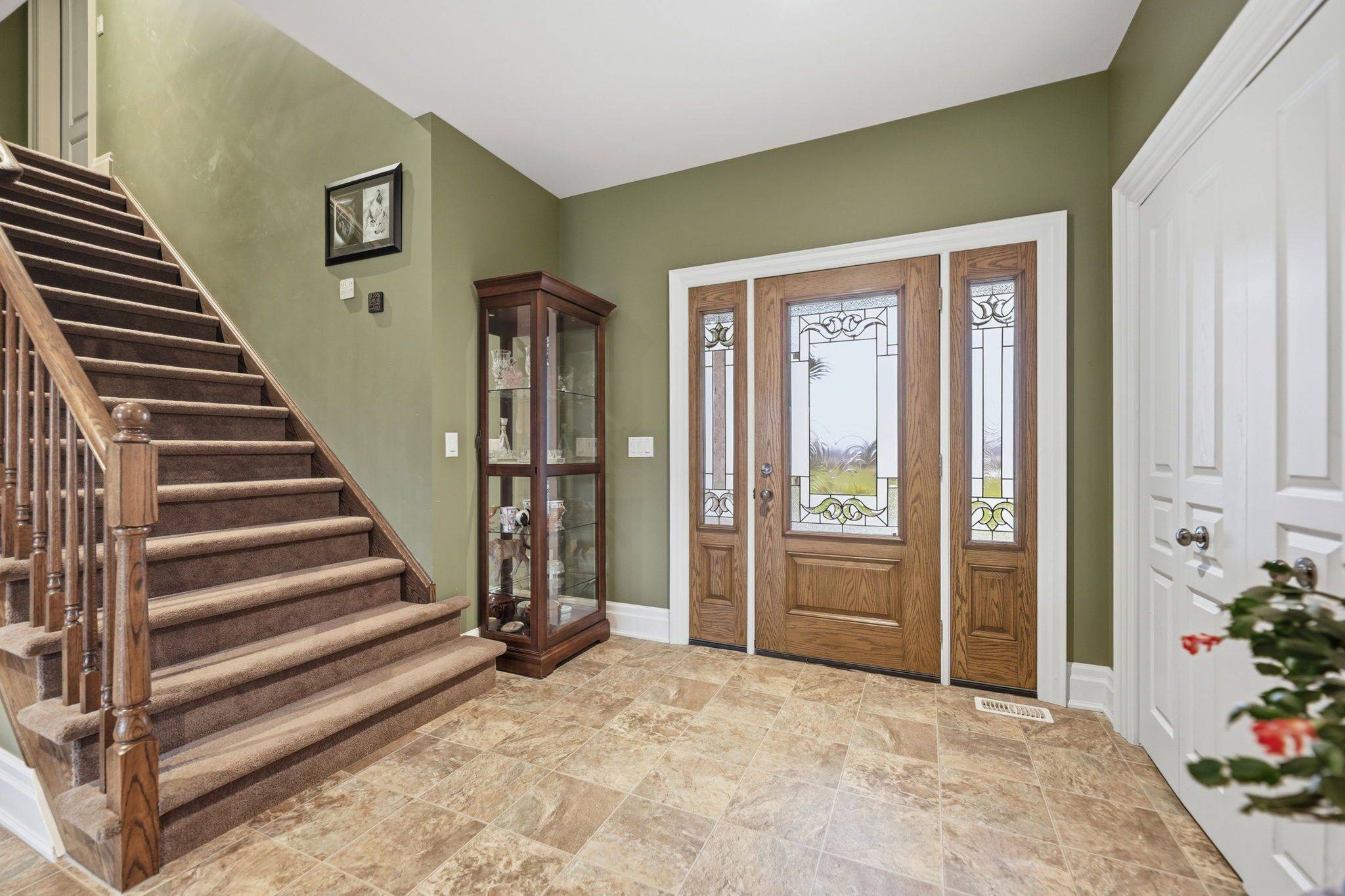 4720 College RD, Fort Erie, ON L0S 1S0