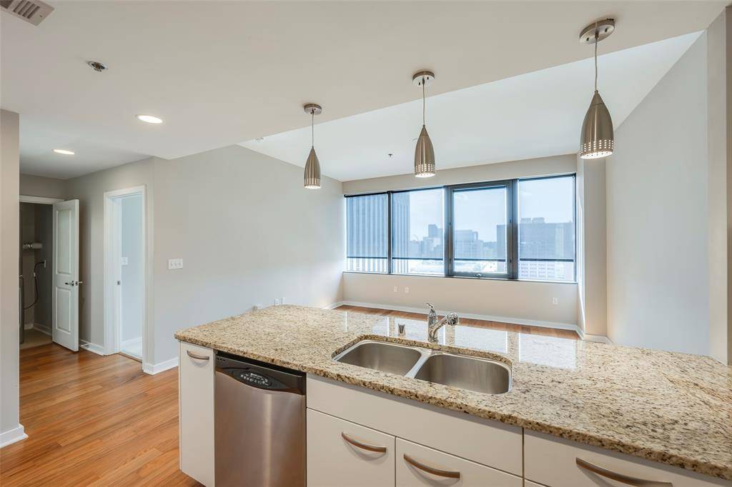 1200 Main Street #1002, Dallas, TX 75202