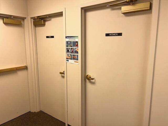 912 4th AVE #Suite #1, Lake Odessa Vllg, MI 48849