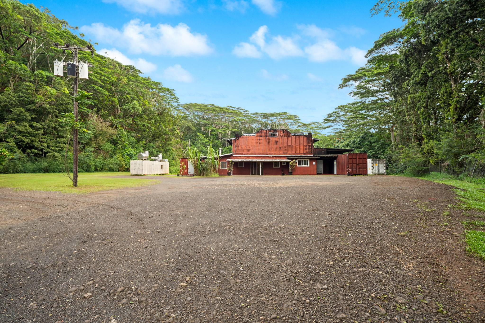 2-2741 KAUMUALII HWY, Kalaheo, HI 96741