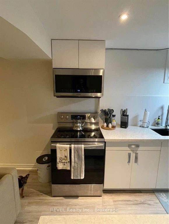 140 Sumner CRES #Basemnt, Grimsby, ON L3M 0B4