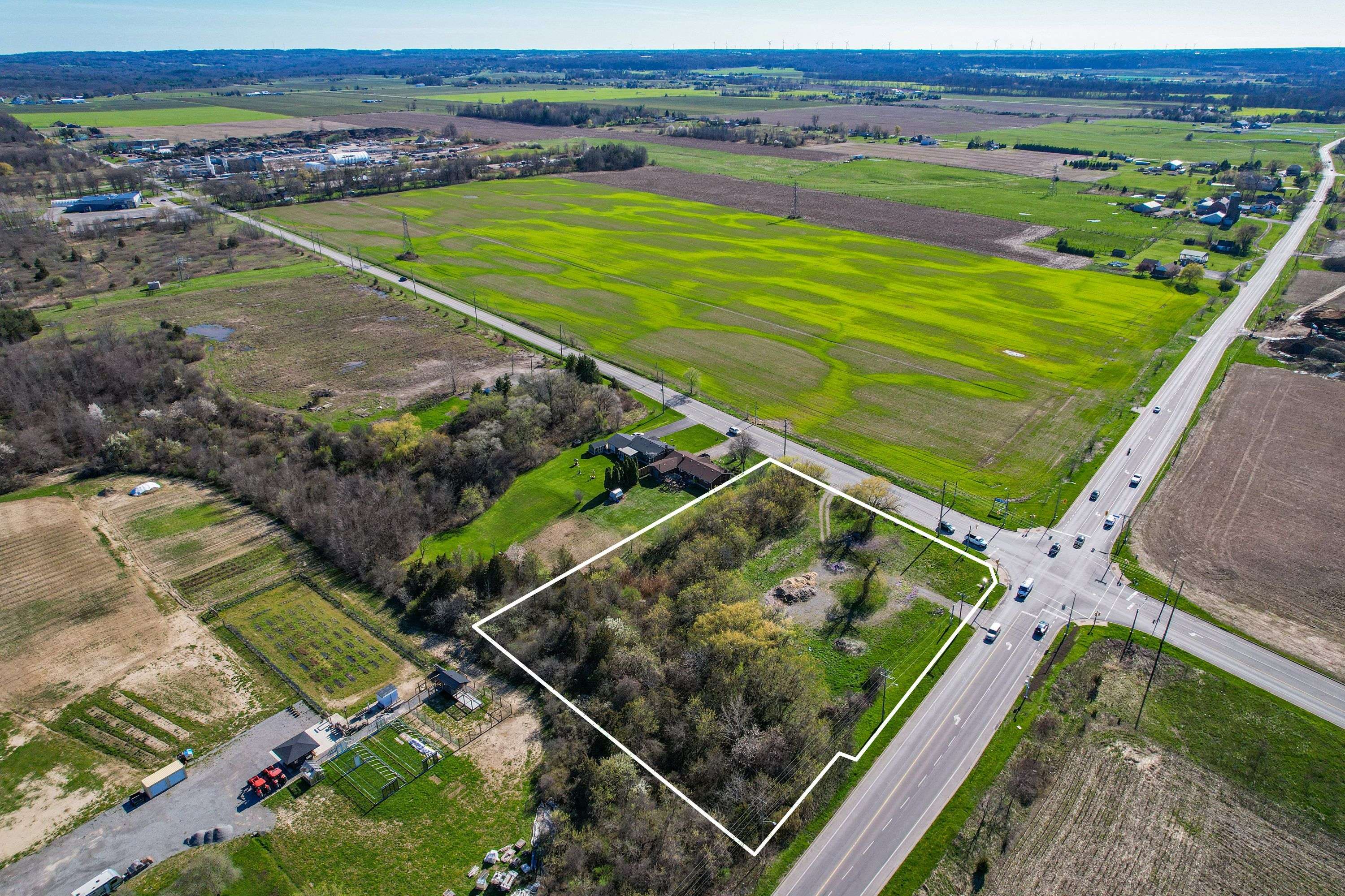 381 St. Paul ST W, St. Catharines, ON L2R 3N1