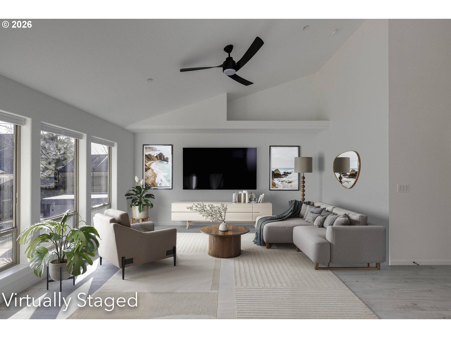 612 N 6TH ST, Carlton, OR 97111