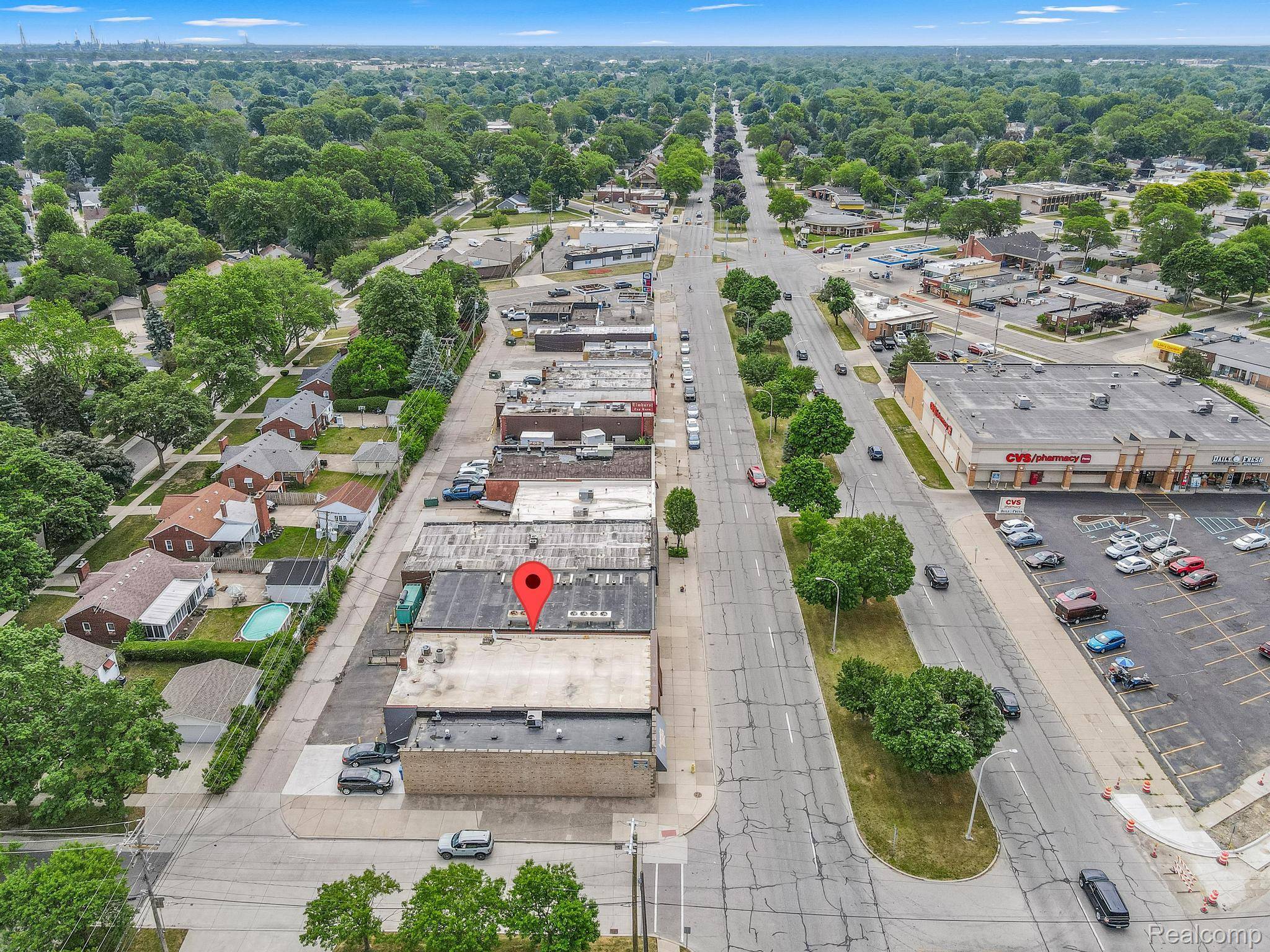 22015 Outer DR, Dearborn, MI 48124