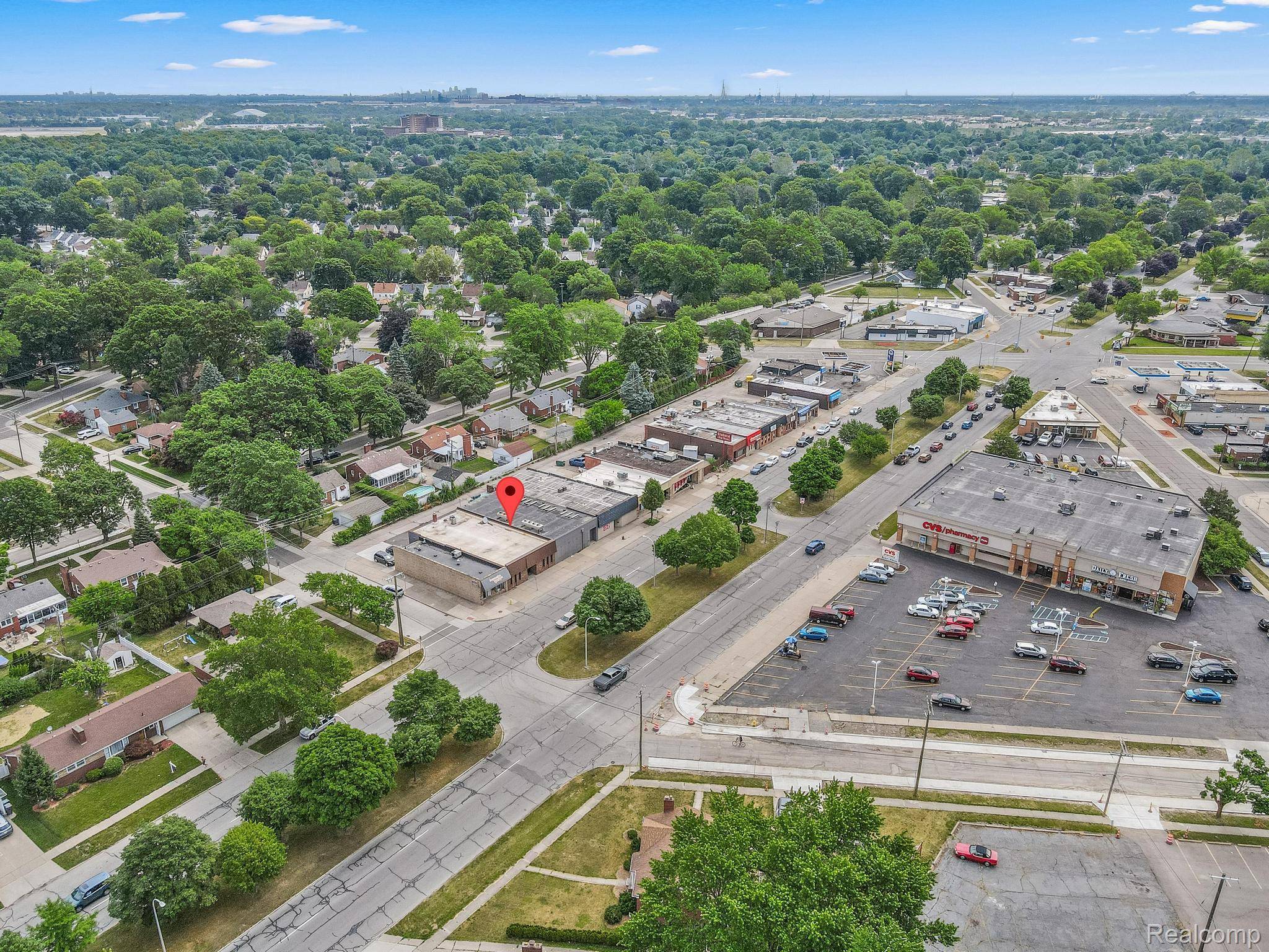 22015 Outer DR, Dearborn, MI 48124