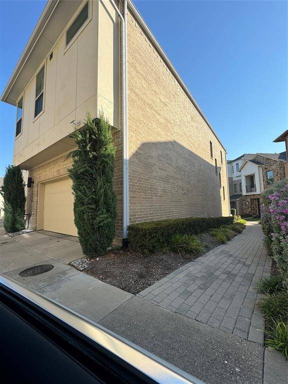 7846 Verona Place, Dallas, TX 75231