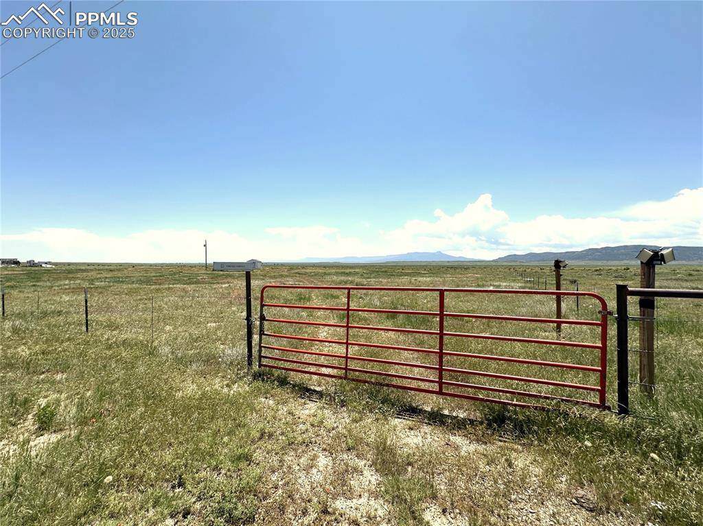 22960 Black Hills DR, Trinidad, CO 81082