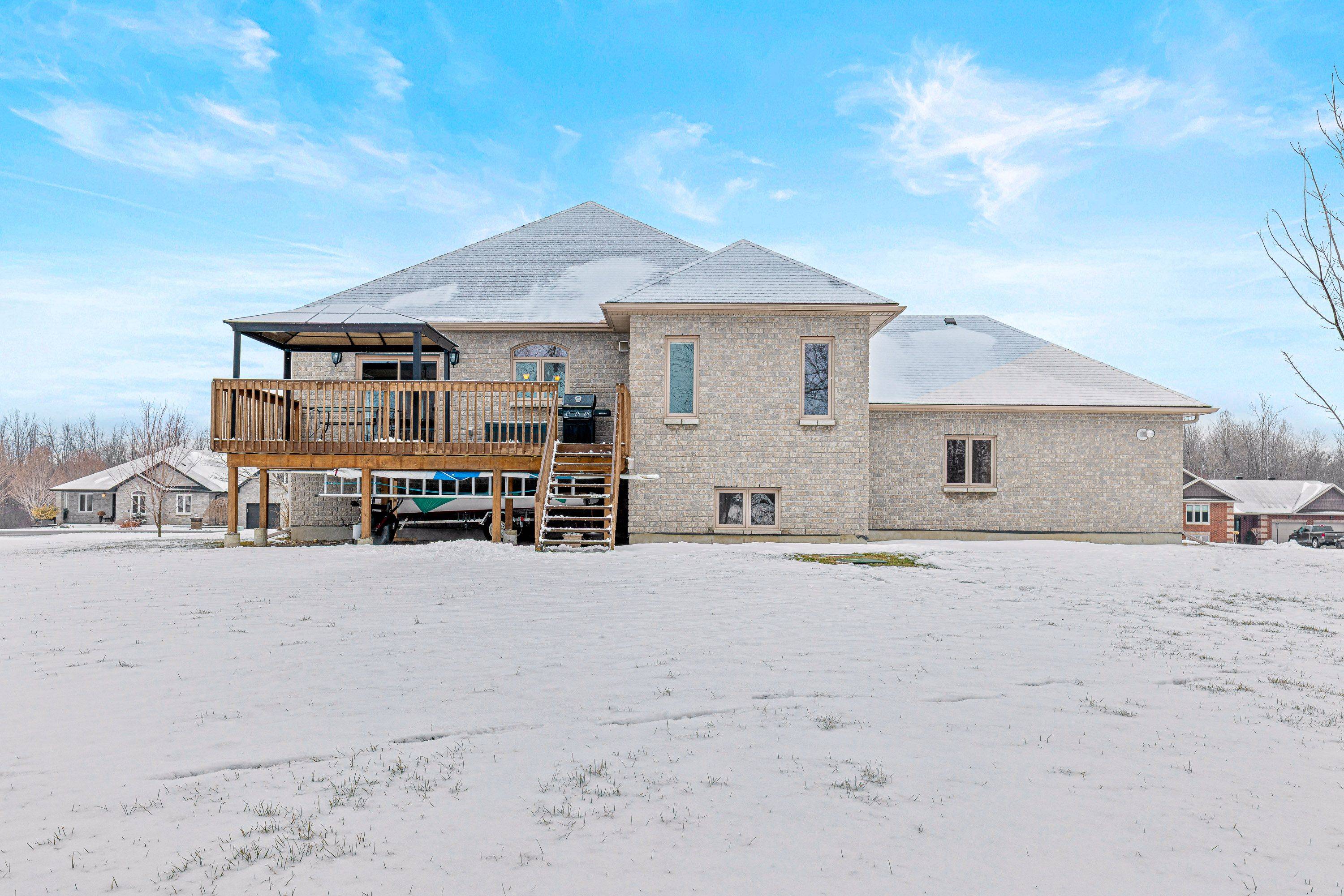 23 Apple Blossom DR, Augusta, ON K6V 5T1