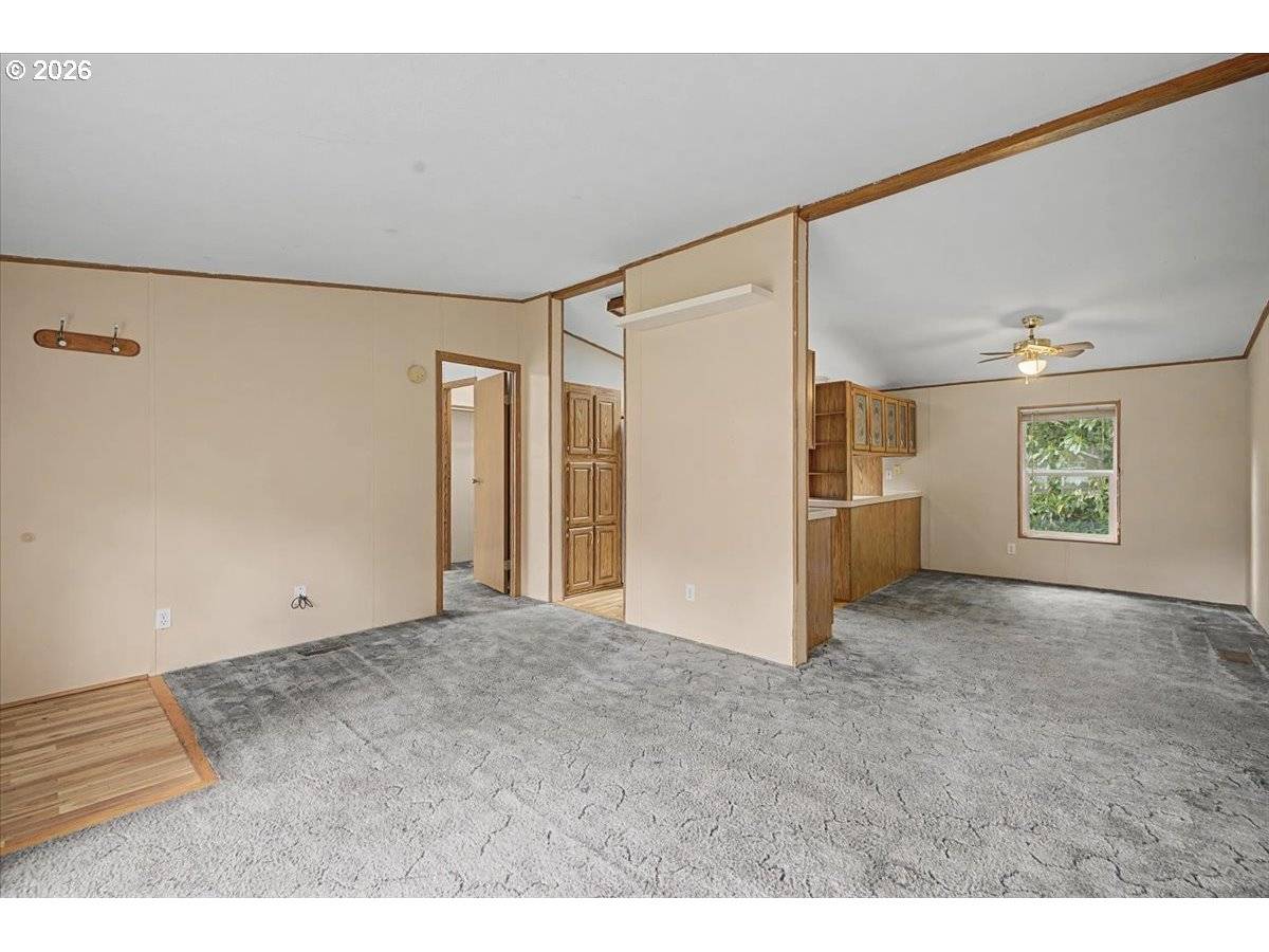 42 N TROUT LN, Otis, OR 97368