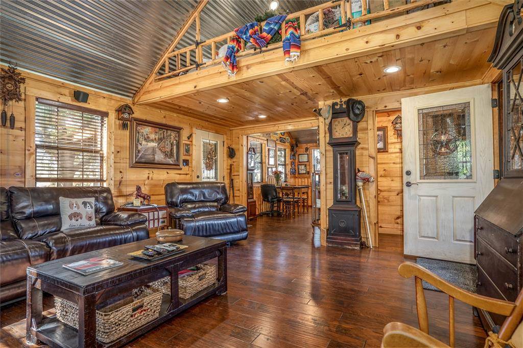 1293 Hcr 1425, Covington, TX 76636