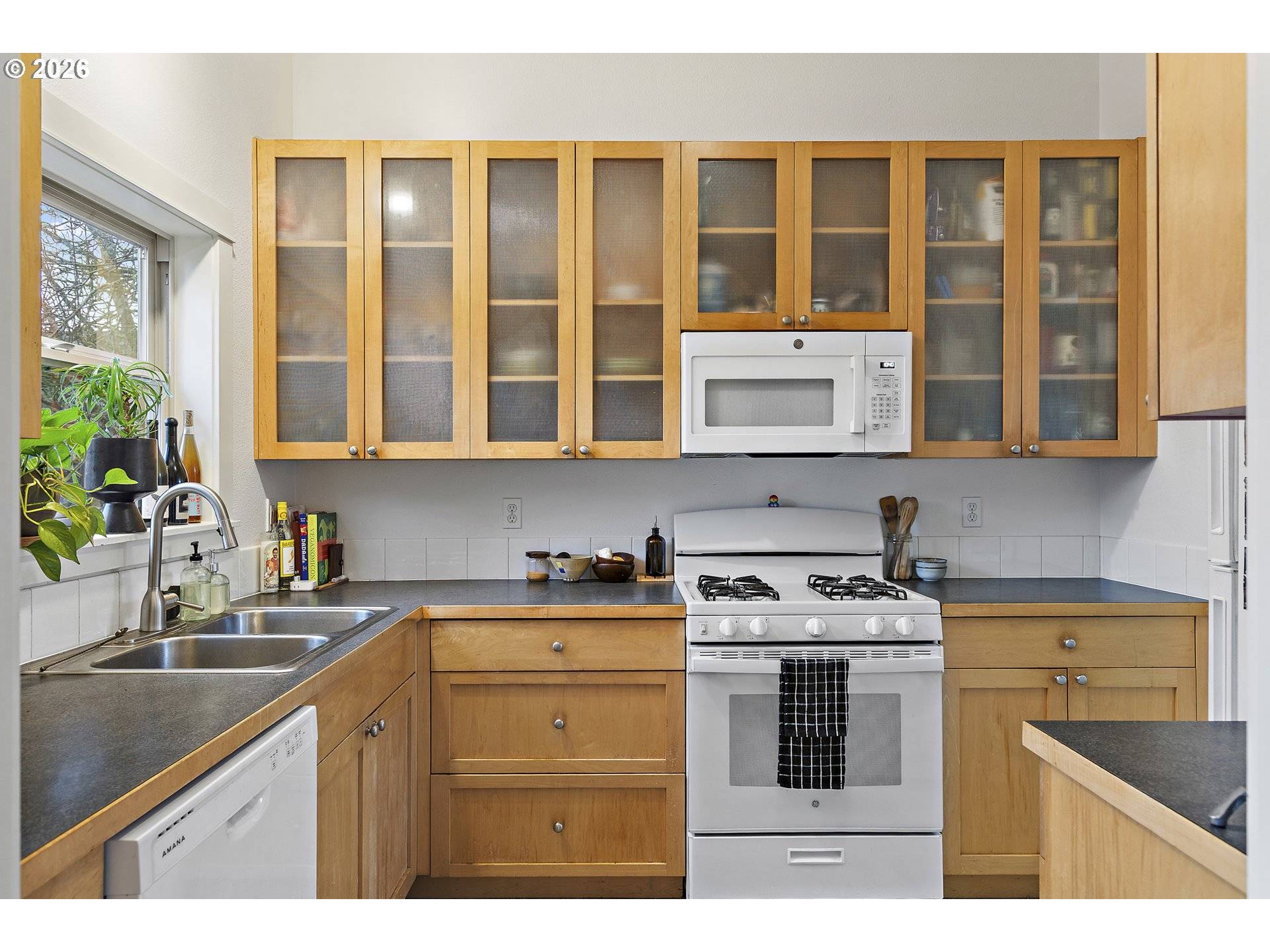 36 NE STANTON ST, Portland, OR 97212