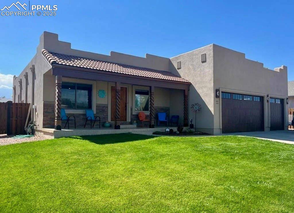 111 Rocchio DR, Florence, CO 81226