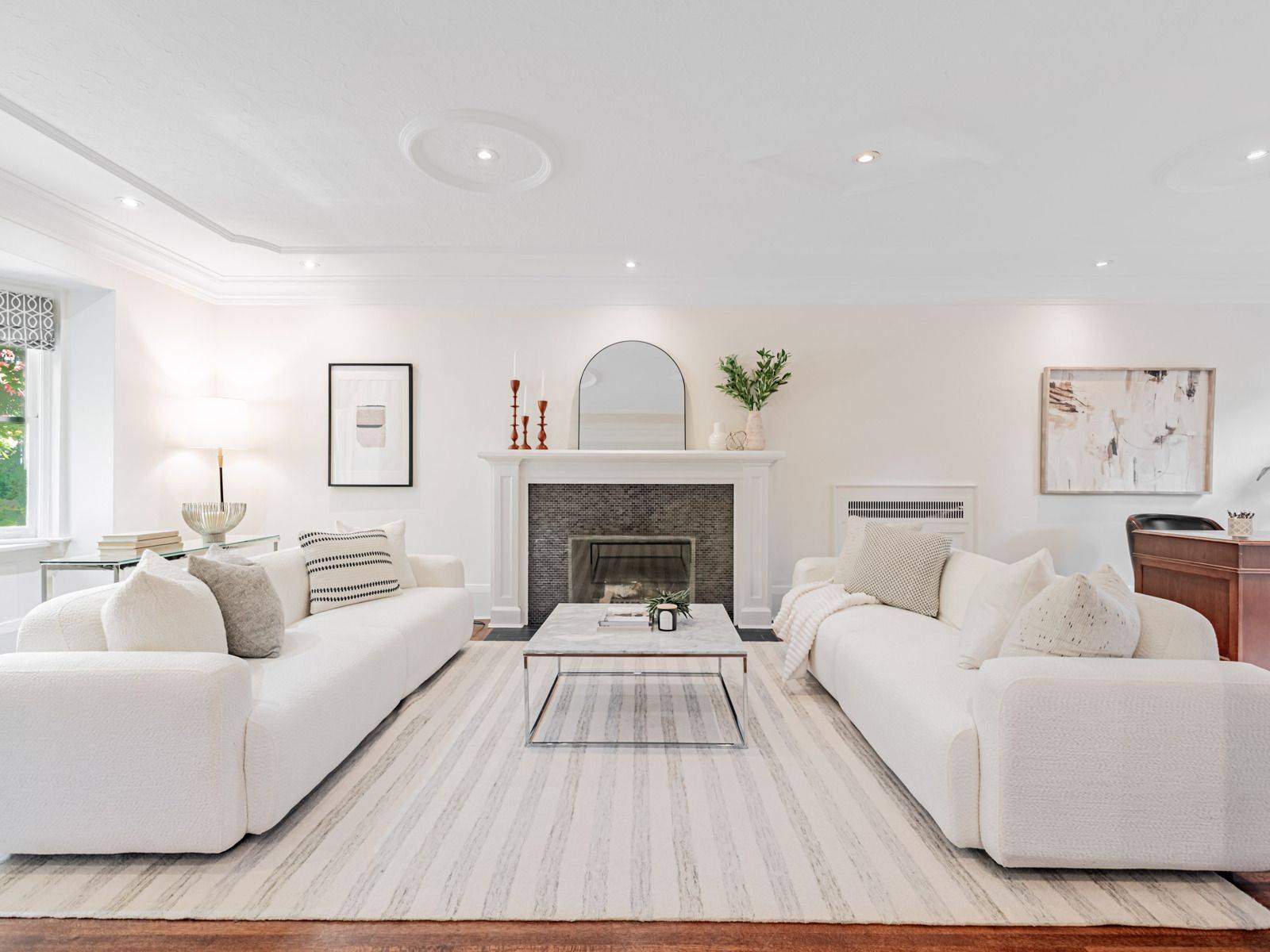 21 Cortleigh BLVD, Toronto C04, ON M4R 1K5