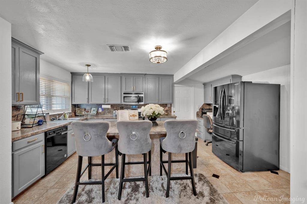 6128 Bradford Drive, Shreveport, LA 71119