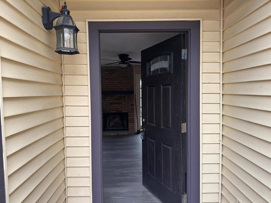 10450 Las Brisas Drive, Dallas, TX 75243