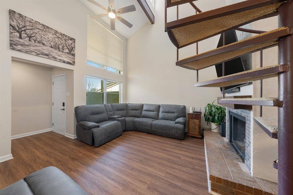 9440 Amberton Parkway, Dallas, TX 75243