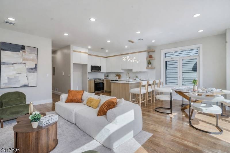 31 Grace St, Irvington Twp., NJ 07111